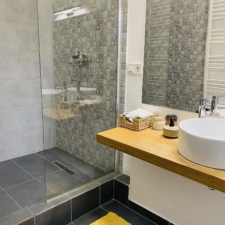 Blutim Studio - Stylish Studio By The Train Station דירה *
